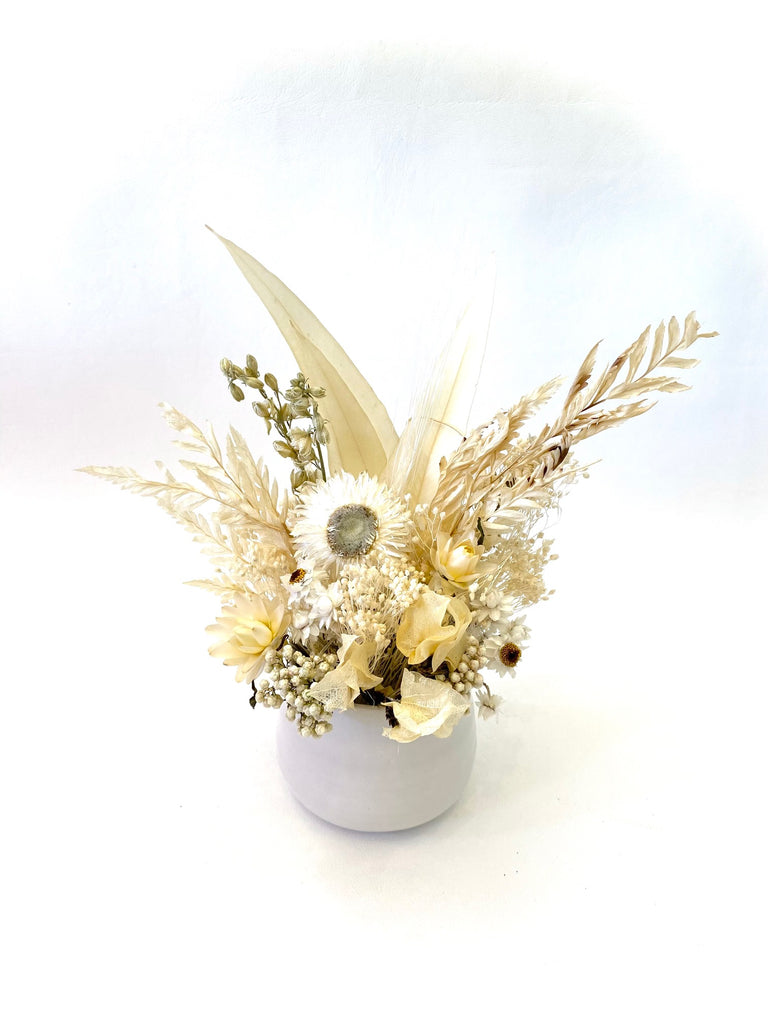 Ways to display dried florals with Baton Rouge Succulent Company -  inRegister